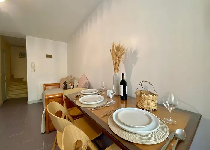 Casa Poliglota - 100m De La Cité Médiévale Appartement Carcassonne